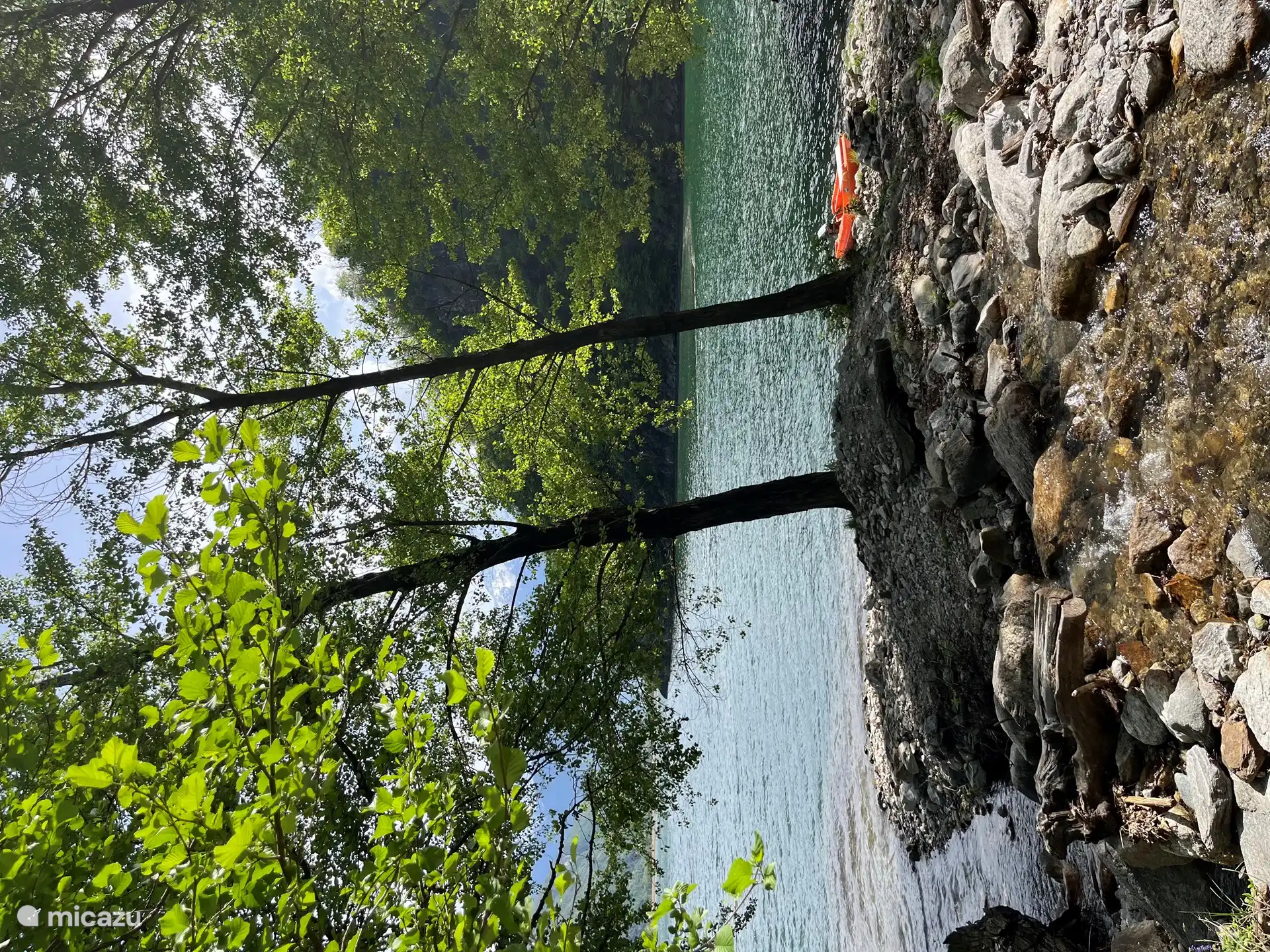 Lago Mezzola (desde la cascada)