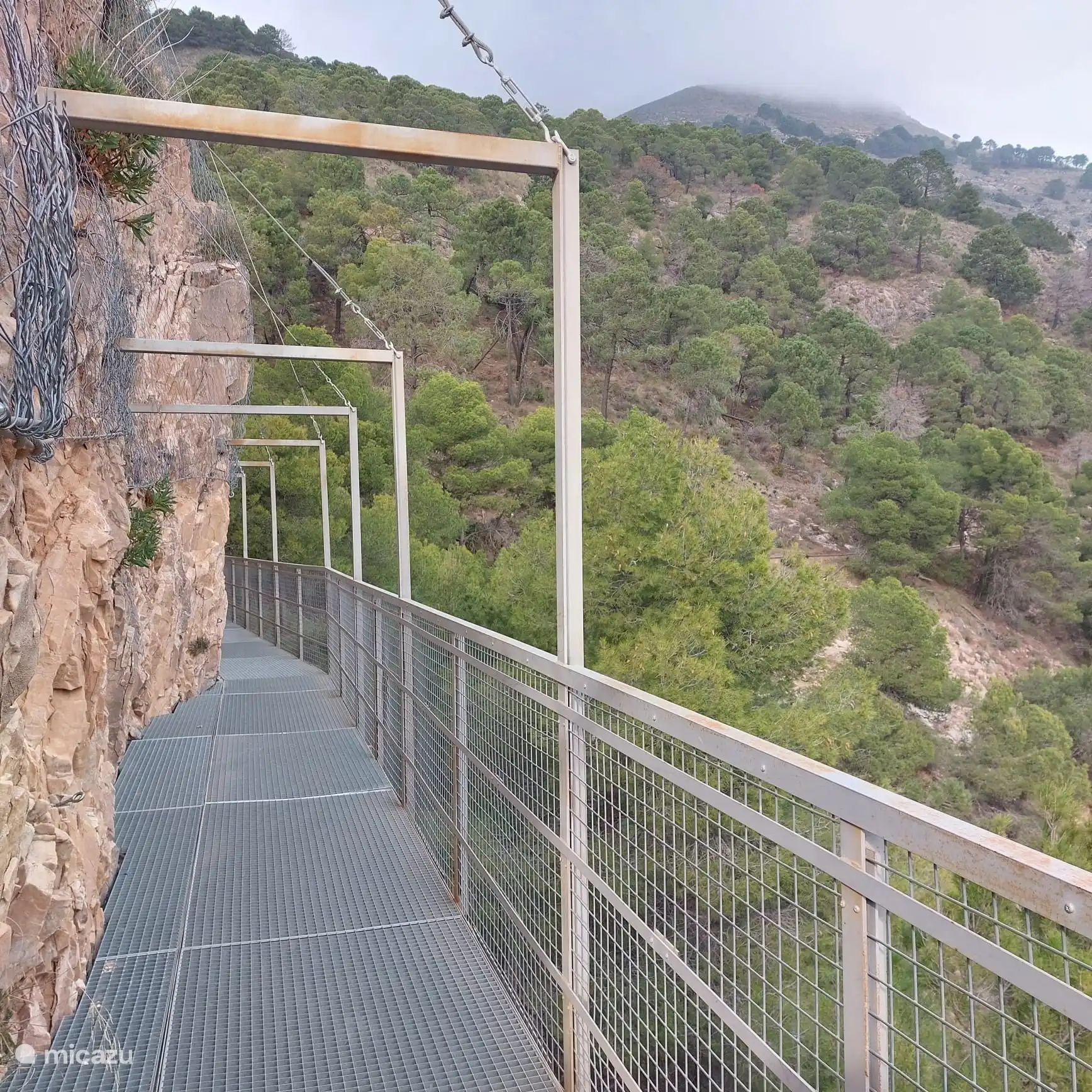 Hiking trail Sendero el Saltillo