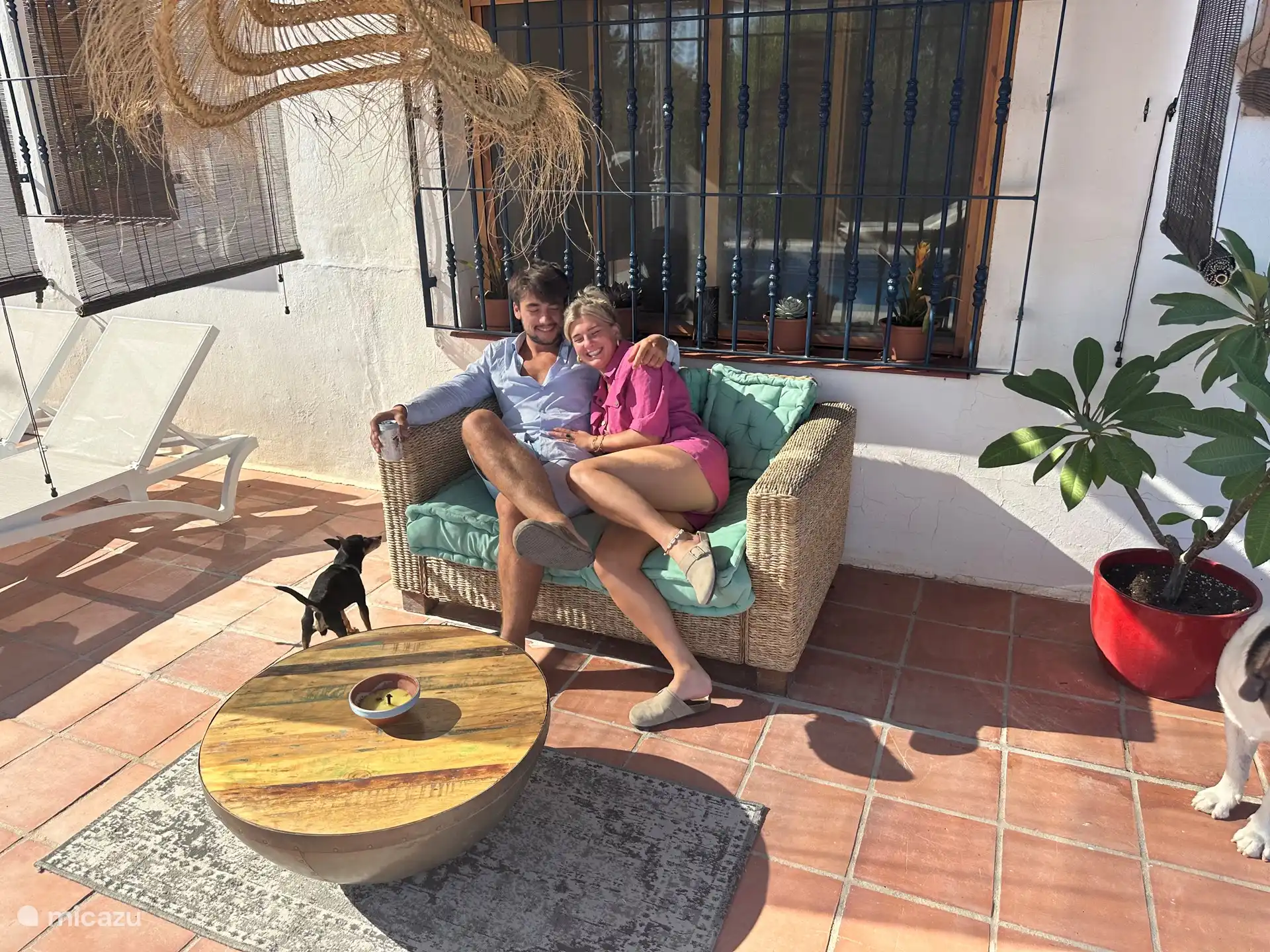 Dani and Joy from B&B full of love summer 2023. It's cool that mom and dad are here now! We regularly come by to chill