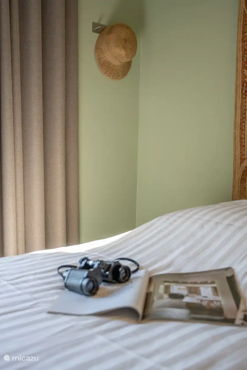 Zicht op de 2de slaapkamer.