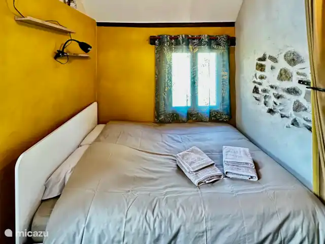 casa pequeña  en Francia, Alta Viena, Château-Chervix – El horno de pan - Tiny house Zona de noche, cama 140x190