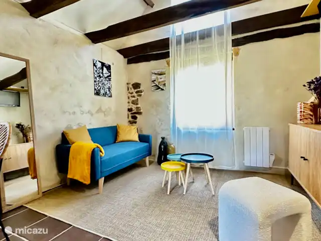 casa pequeña  en Francia, Alta Viena, Château-Chervix – El horno de pan - Tiny house Salón