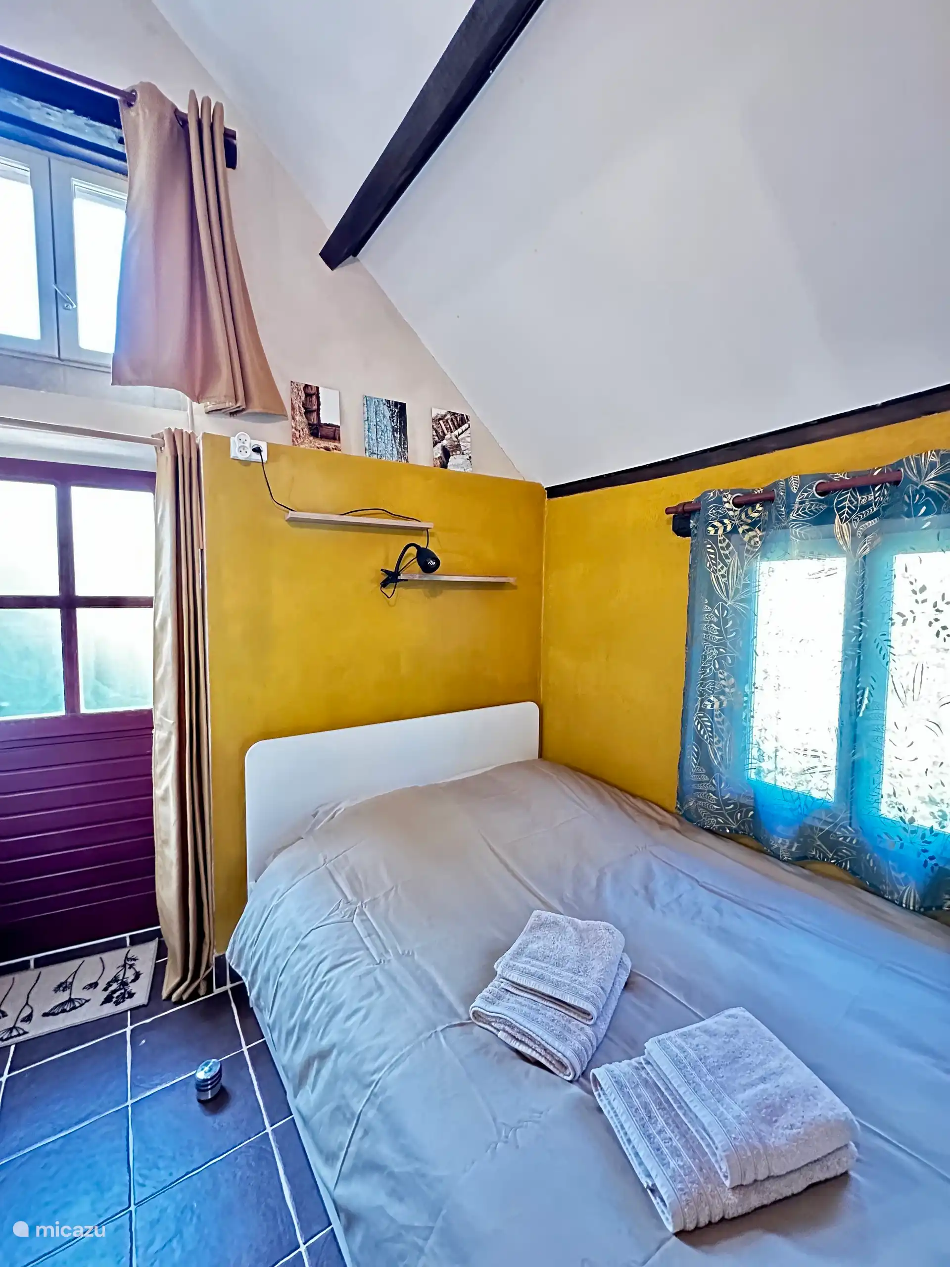 Schlafbereich, Bett 140x190