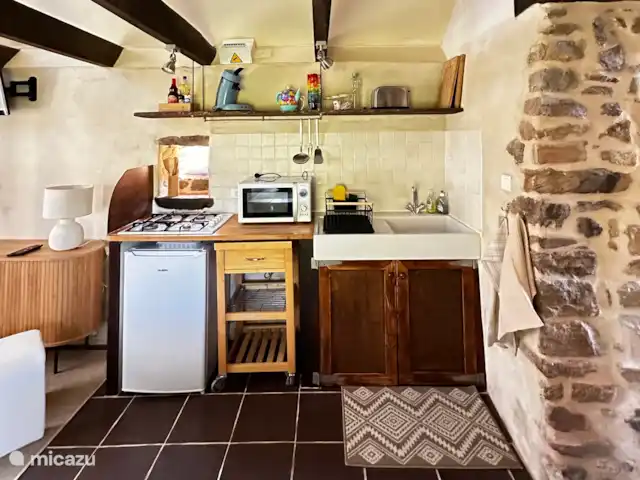 casa pequeña  en Francia, Alta Viena, Château-Chervix – El horno de pan - Tiny house Cocina