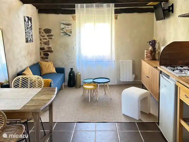 casa pequeña  en Francia, Alta Viena, Château-Chervix – El horno de pan - Tiny house Espacio habitable