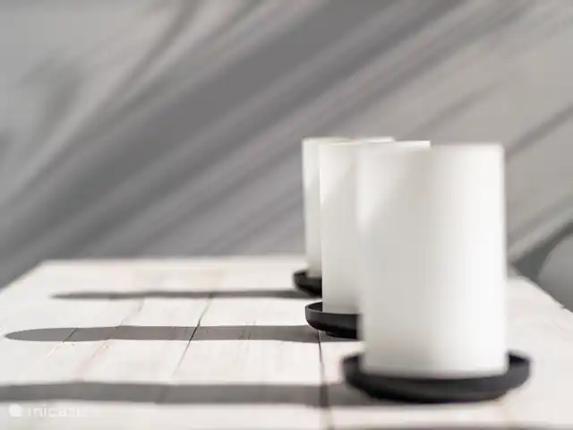 Location de Vacances Curaçao, Curaçao-Centre, Willemstad, appartement - Magna Vista : climatisation complète, piscine, salle de sport Laissez le soleil jouer ses jeux magiques.