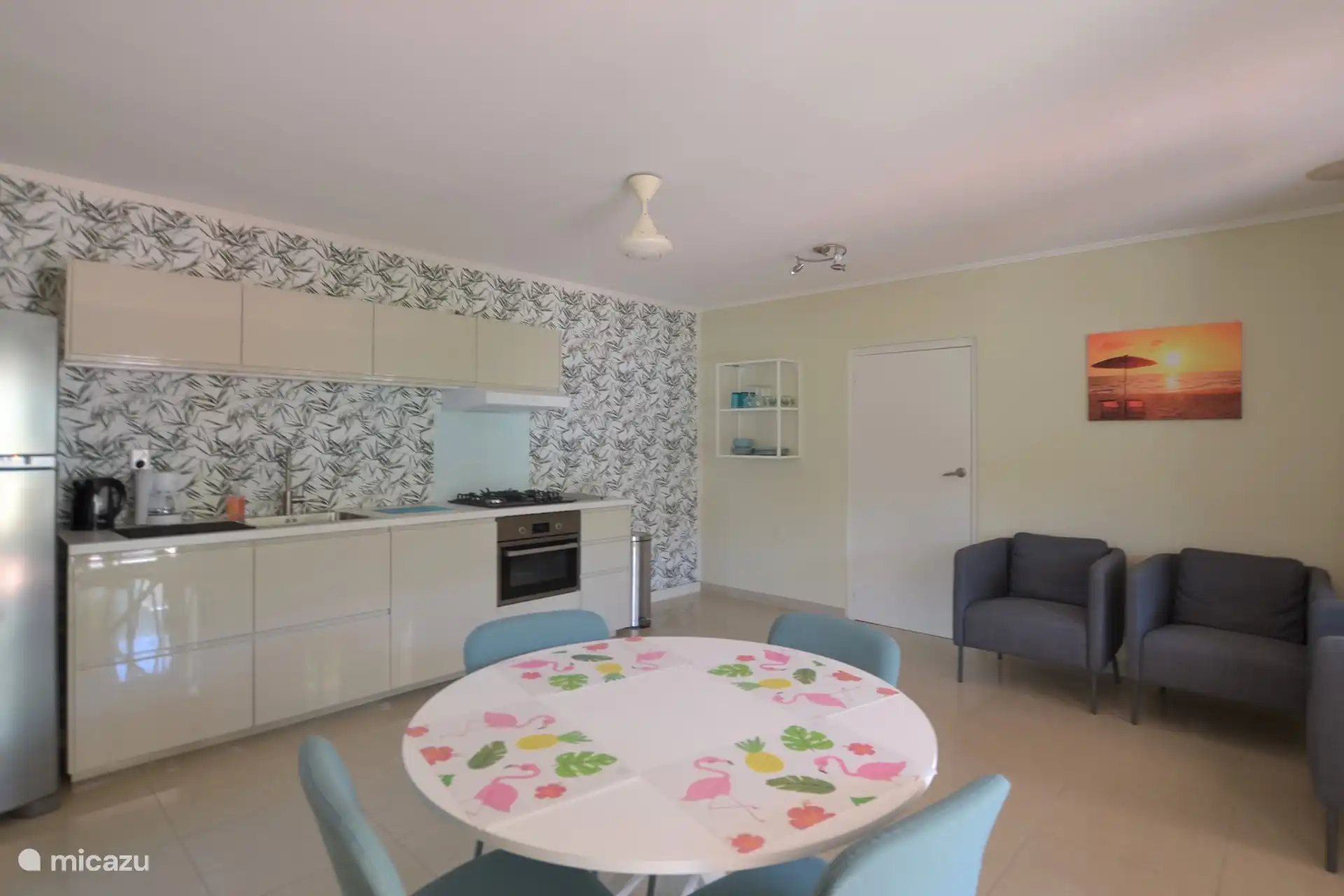 woonkamer en keuken 2