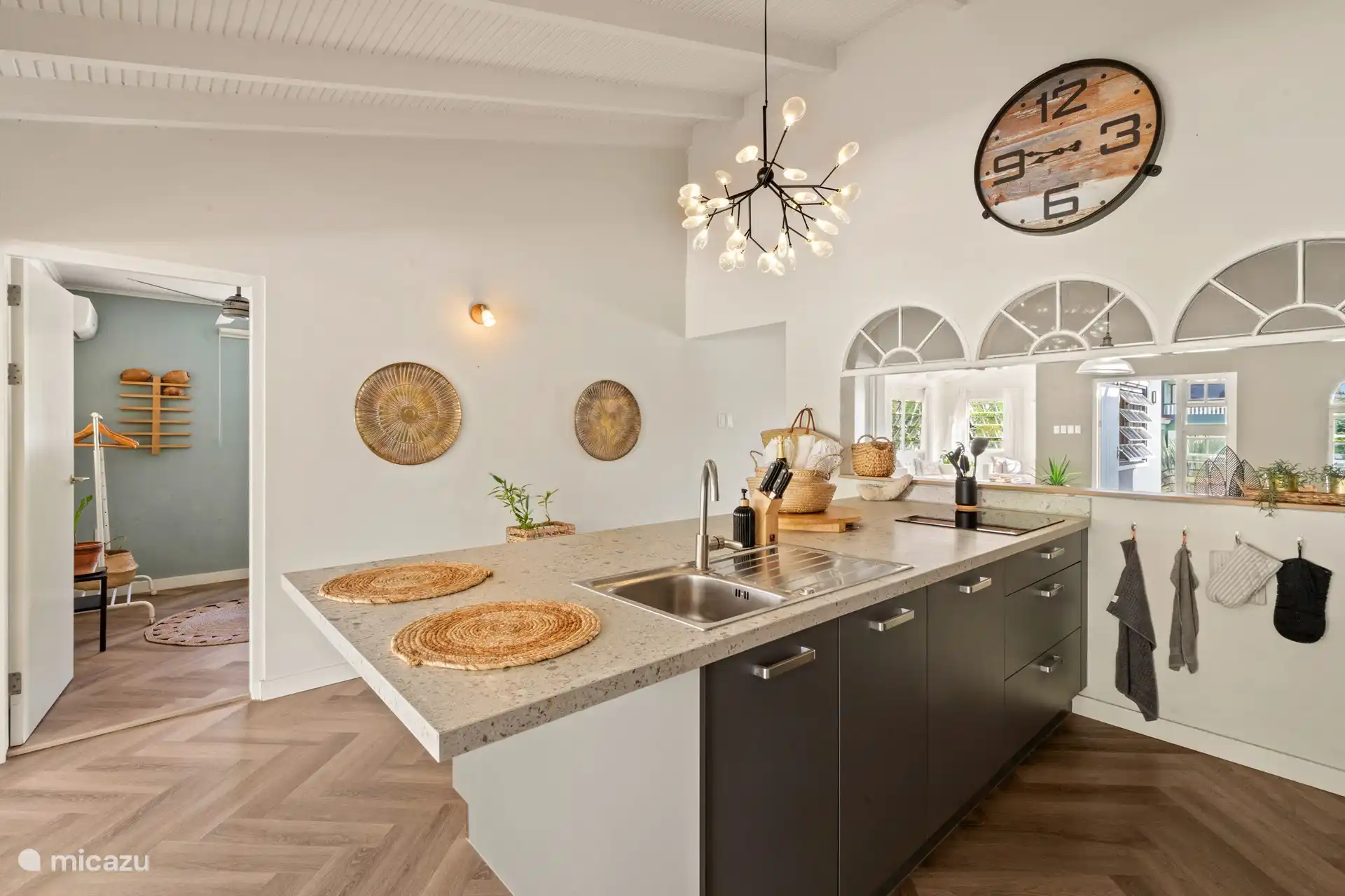 Cuisine de la Villa Curaoase