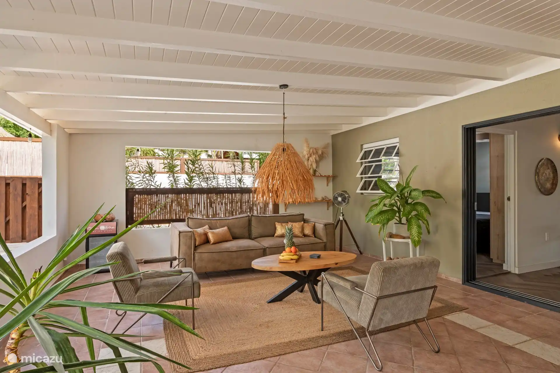 Salon Villa Curaoase