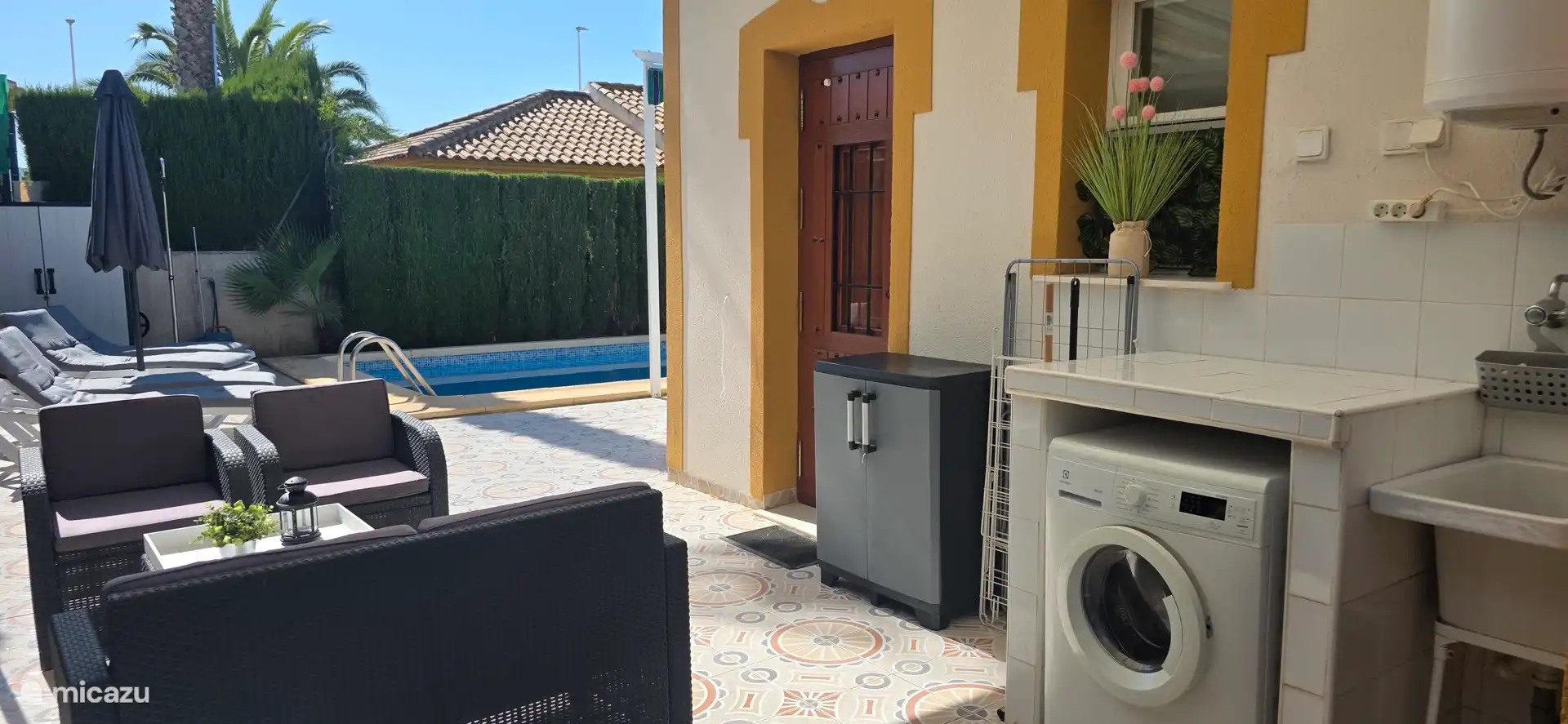 machine à laver et évier