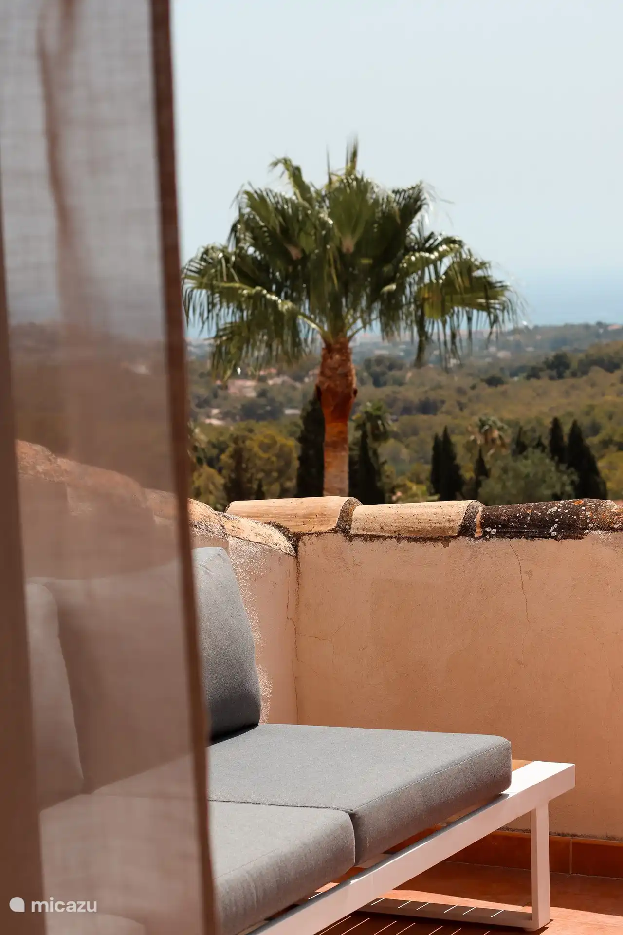 Schlafzimmer 4 mit privater Dachterrasse