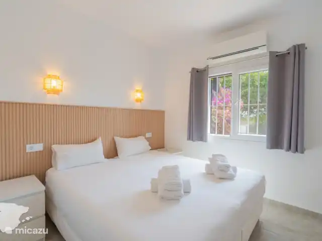 Casa Palmera Moraira | Espagne, Costa Blanca, Moraira - bungalow Chambre 1 - avec lit double, placard et climatisation