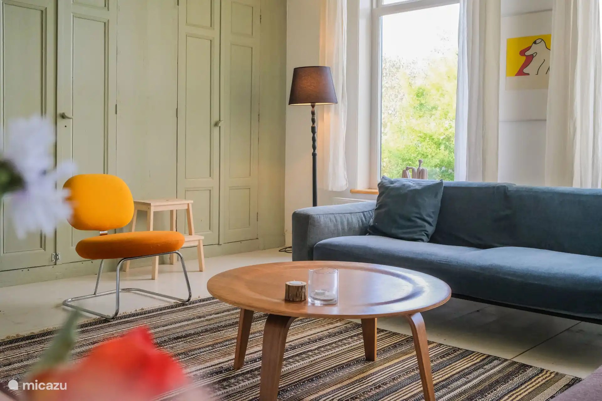 Wohnzimmer mit Boxbett