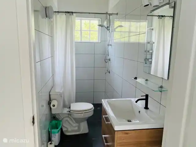 vakantiehuis huren in Curaçao, Banda Ariba (oost), Cas Grandi – Mini resort Kaya Verdi - Blenchi 4p Badkamer bij slaapkamer 2