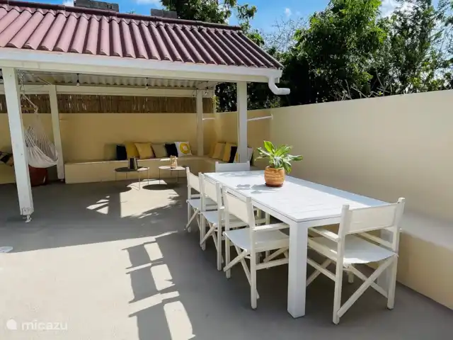 vakantiehuis huren in Curaçao, Banda Ariba (oost), Cas Grandi – Mini resort Kaya Verdi - Blenchi 4p Lange eettafel