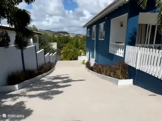 vakantiehuis huren in Curaçao, Banda Ariba (oost), Cas Grandi – Mini resort Kaya Verdi - Blenchi 4p Oprit