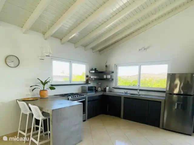 vakantiehuis huren in Curaçao, Banda Ariba (oost), Cas Grandi – Mini resort Kaya Verdi - Blenchi 4p Grote open keuken