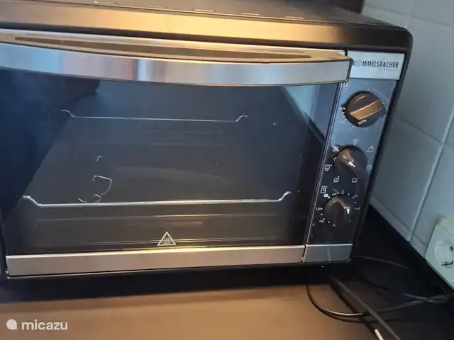 Hochwald-Balkon huren in Duitsland, Nedersaksen, Bad Sachsa - appartement Er is een oven beschikbaar op aanvraag, dit om ruimte te besparen op het aanrecht. Hier zijn geen extra kosten aan verbonden.