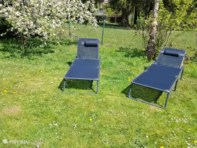 Hochwald-Balkon huren in Duitsland, Nedersaksen, Bad Sachsa - appartement Na een wandeling heerlijk relaxen op de ligbedden in de tuin