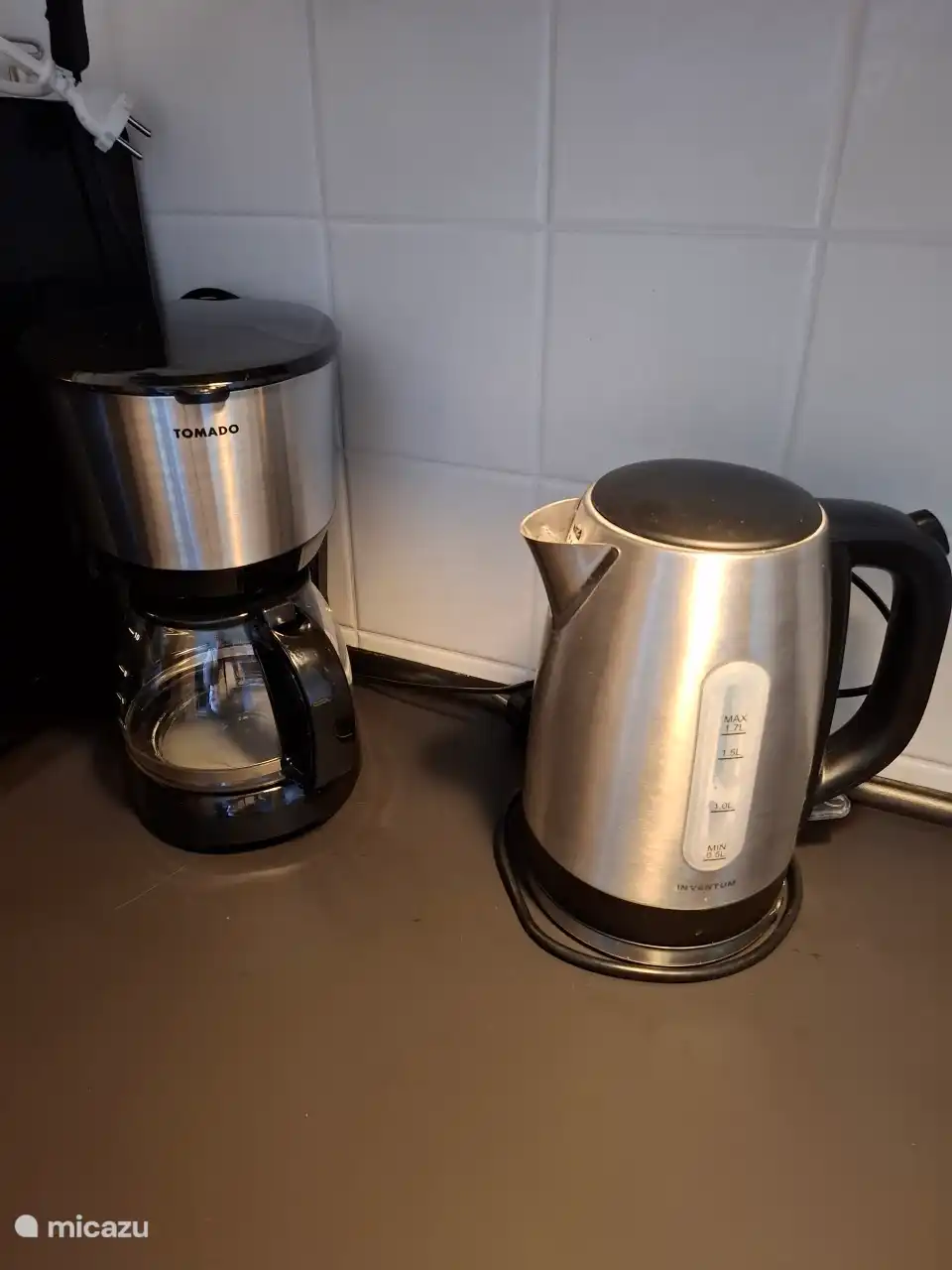 Hervidor de agua y cafetera de filtro