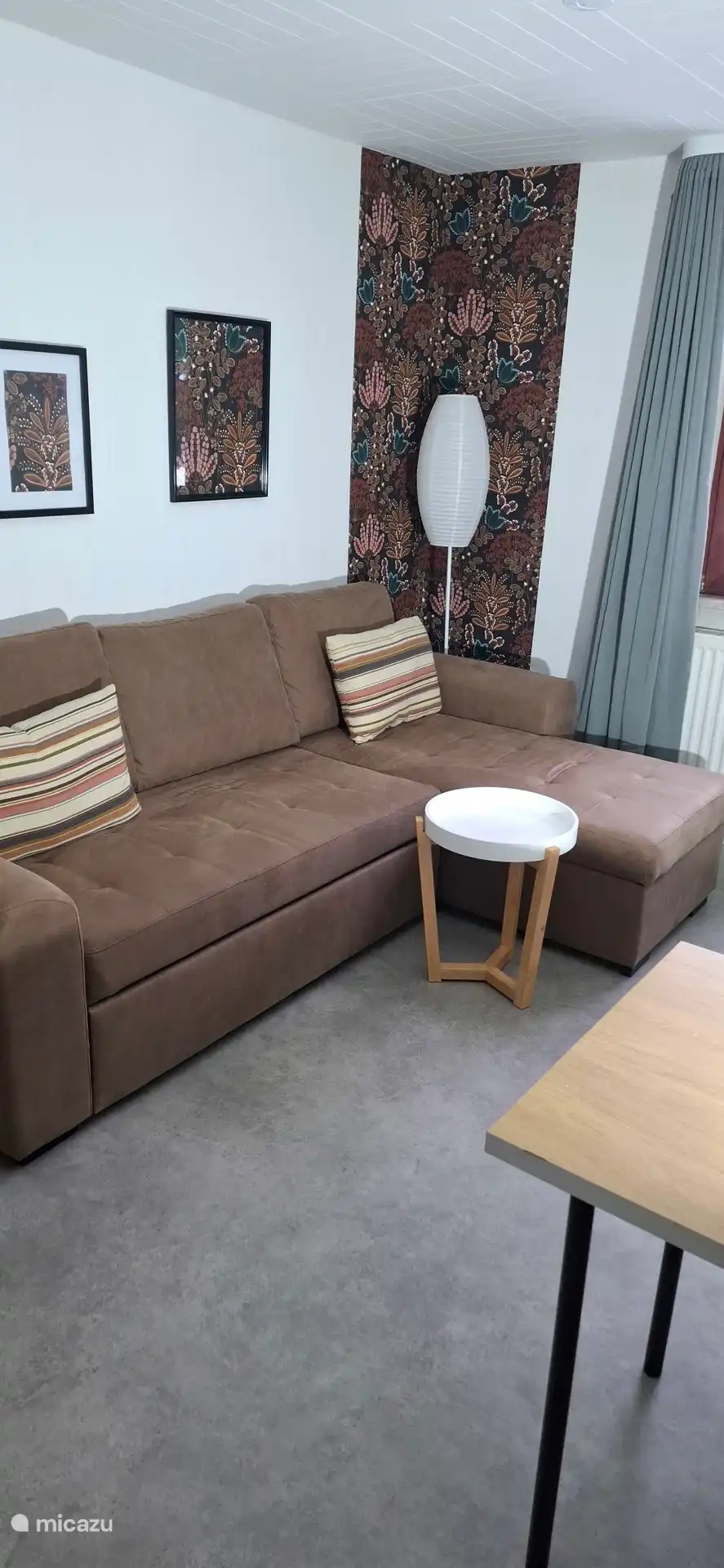 Sitzbereich mit Schlafsofa