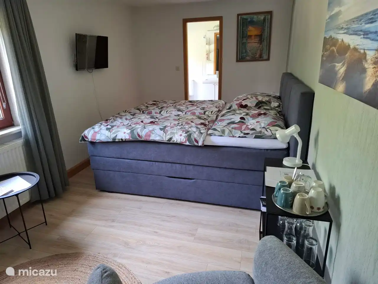 Extra hohes Boxspringbett 180 x 200 cm