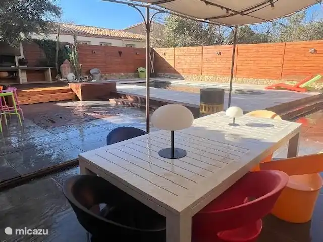 Location de Vacances France, Aude, Narbonne, villa - VILLA MODERNE AVEC PISCINE