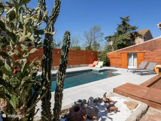 Location de Vacances France, Aude, Narbonne, villa - VILLA MODERNE AVEC PISCINE