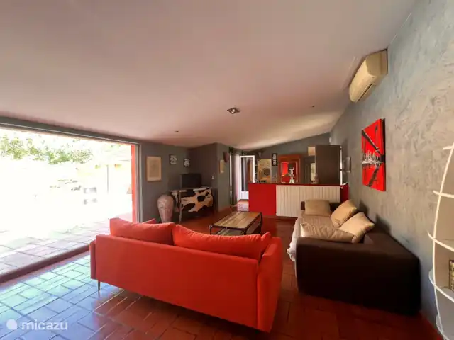 Location de Vacances France, Aude, Narbonne, villa - VILLA MODERNE AVEC PISCINE