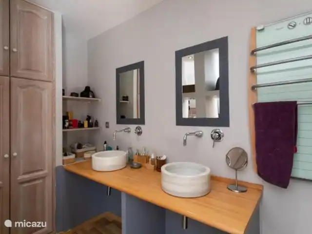 Location de Vacances France, Aude, Narbonne, villa - VILLA MODERNE AVEC PISCINE