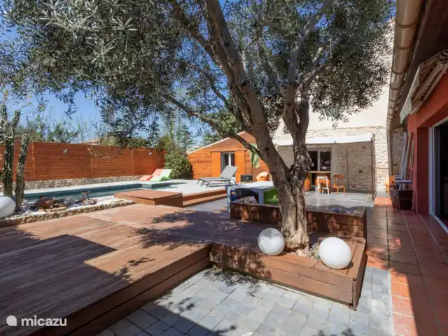 Location de Vacances France, Aude, Narbonne, villa - VILLA MODERNE AVEC PISCINE