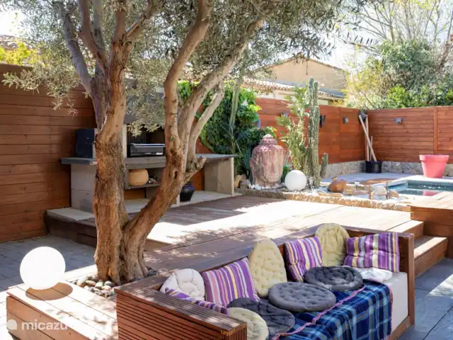 Location de Vacances France, Aude, Narbonne, villa - VILLA MODERNE AVEC PISCINE