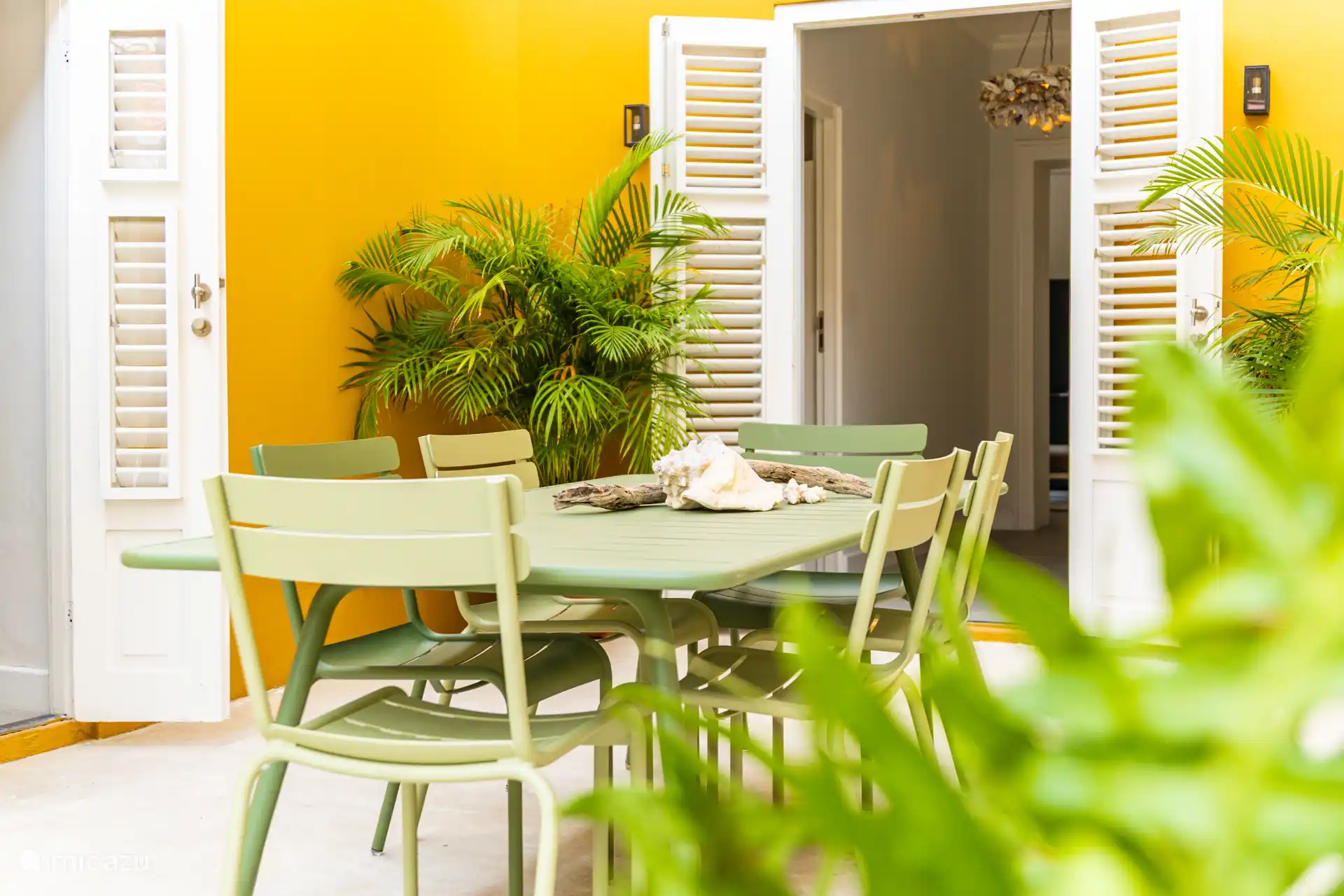 Monumentale stadsvilla - binnenplaats achterzijde