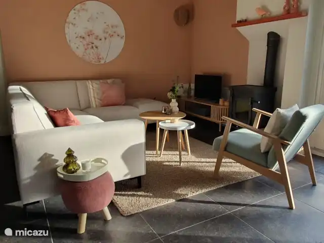 Chalet L’Oiseau Chanceux | Pays-Bas, Drenthe, Zorgvlied - maison de vacances Coin salon confortable pour 8 personnes.
