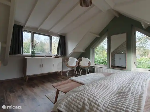 Chalet L’Oiseau Chanceux | Pays-Bas, Drenthe, Zorgvlied - maison de vacances Chambre 2 au 1er étage.
