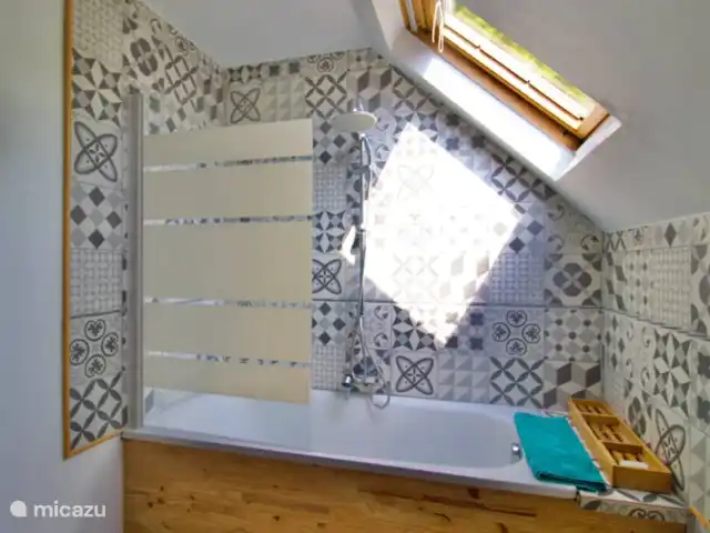 La cabaña de Desmaisons en Francia, Alta Viena, Limoges - casa rural / cabaña Un cuarto de baño