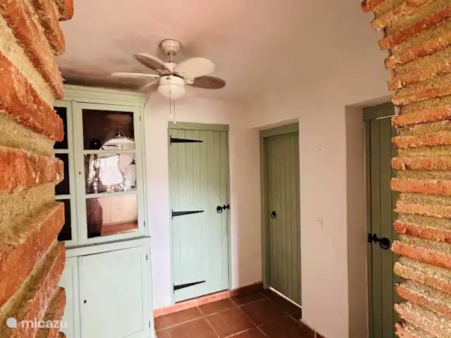 Casa Bonela en España, Andalucía, Casarabonela - casa vacacional Salón central