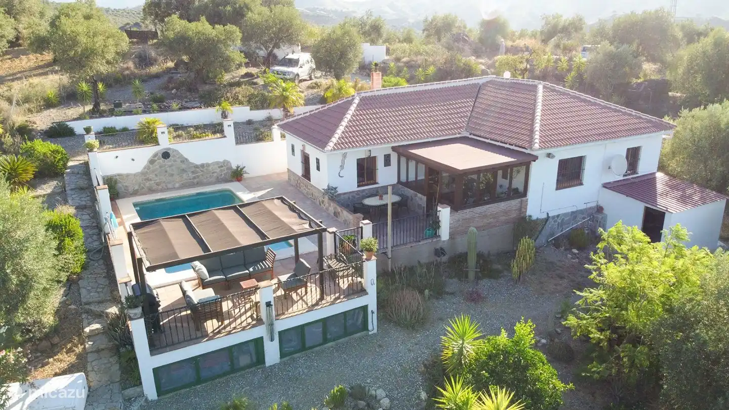Casa Bonela Vista se encuentra con el lado de la terraza y la piscina al sol todo el día. 