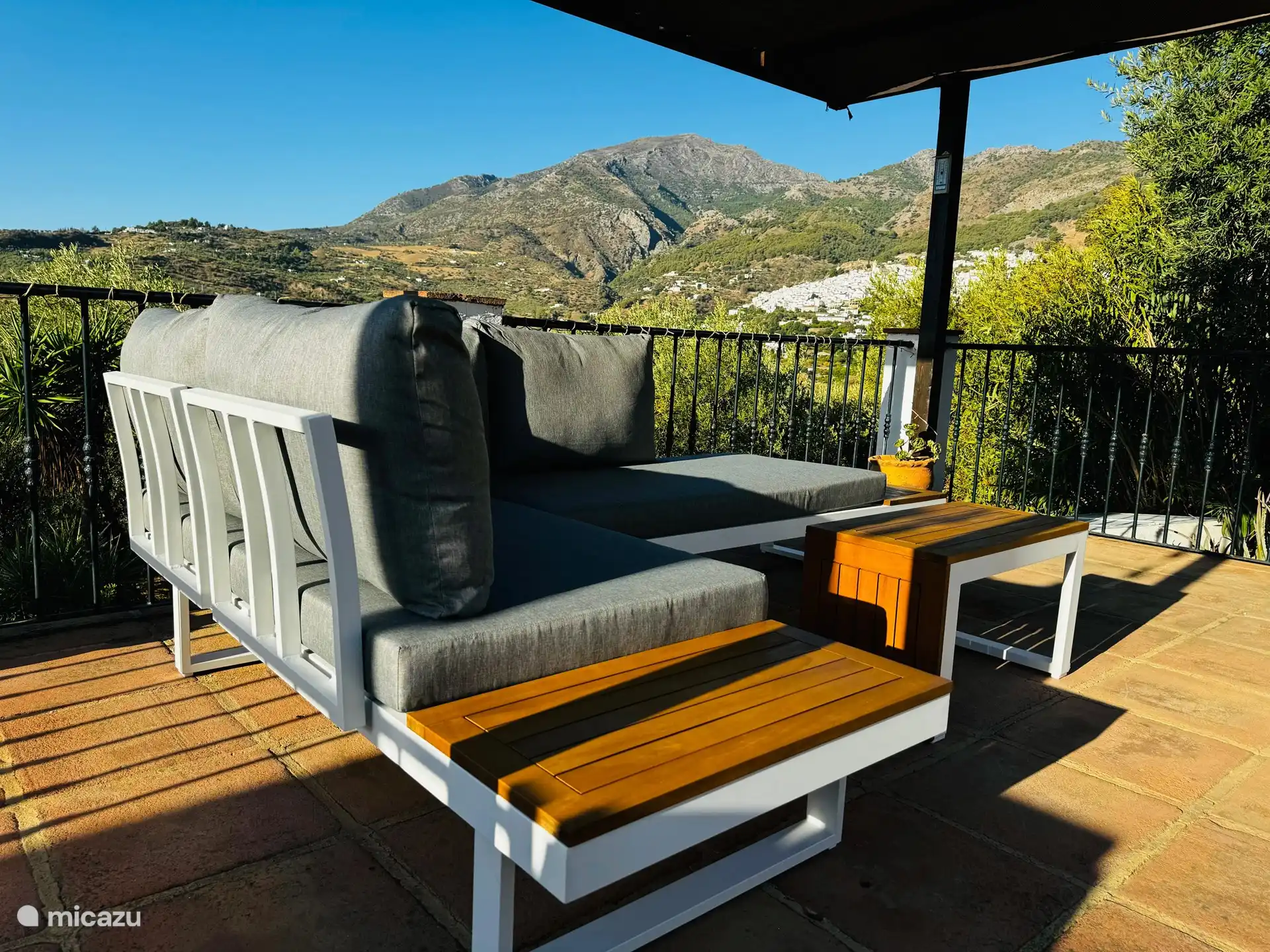 Vista del pueblo de Casarabonela