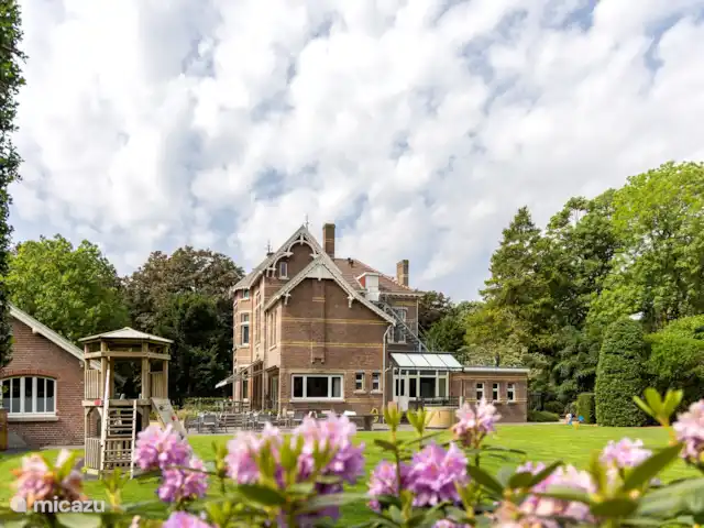 Villa Venray | Pays-Bas, Limbourg, Venray - villa Un joli jardin clôturé pour les plus petits.