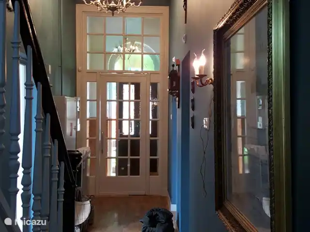 Villa Venray | Pays-Bas, Limbourg, Venray - villa La salle est un accueil chaleureux, avec la vieille porte à courants d’air.