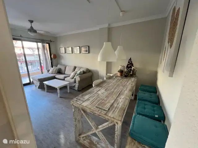 Appartement moderne à proximité de la plage | Espagne, Costa Blanca, Jávea - appartement Salon avec canapé et table à manger