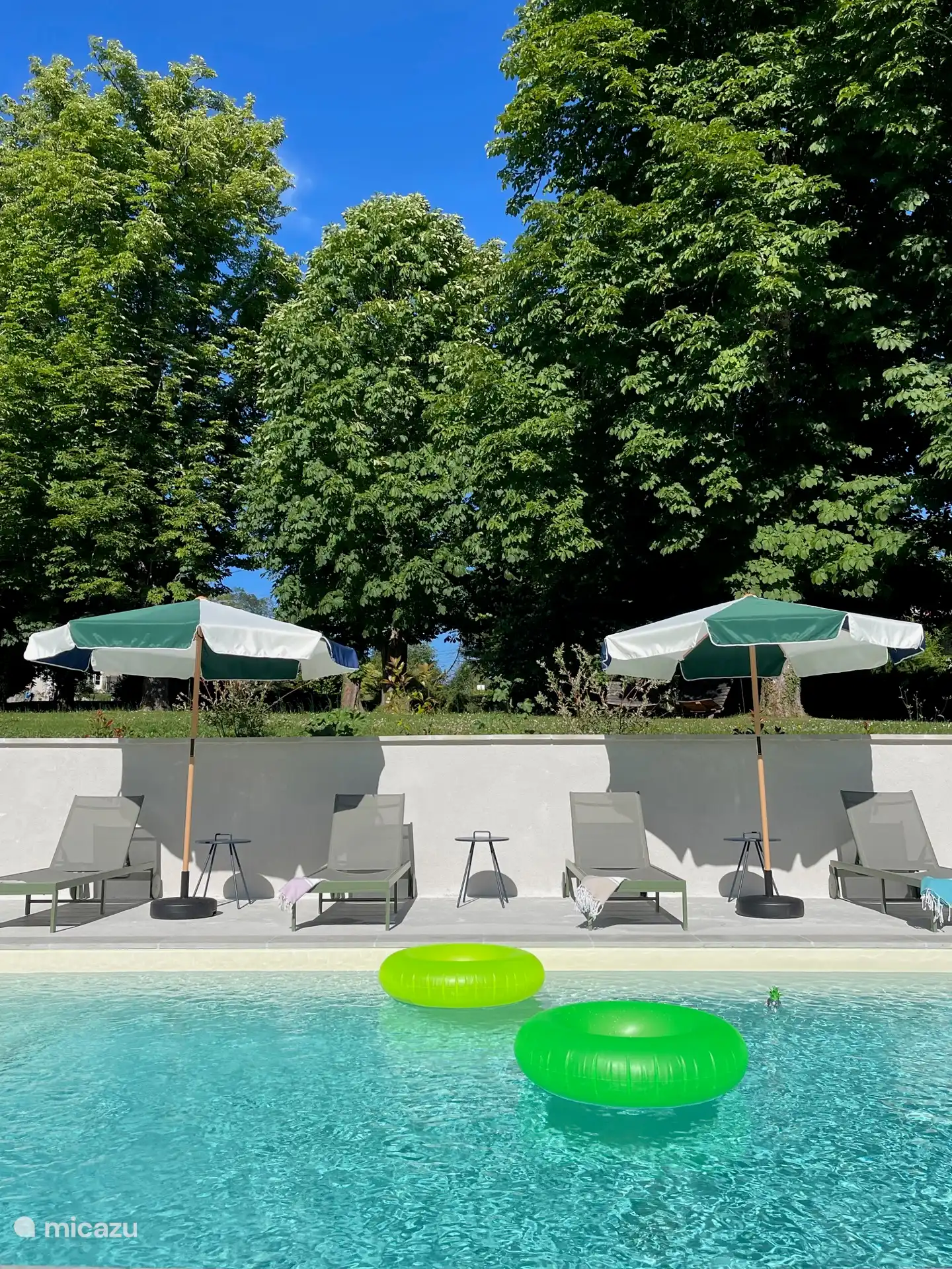 La piscina