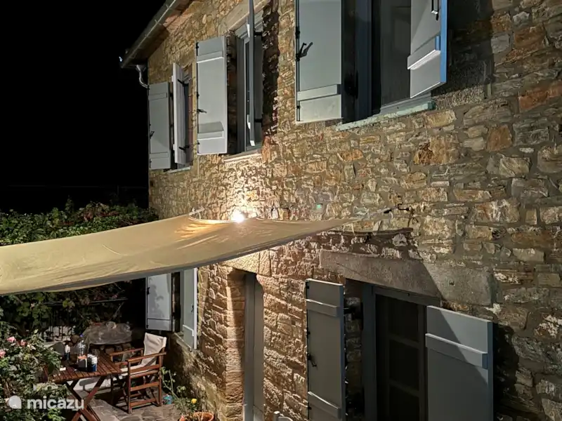 La maison en pierre d’Eleanor | Grèce, Pelion, Lafkos - Maison de vacances La maison en pierre d’Eleanor | Grèce, Pelion, Lafkos - Maison de vacances