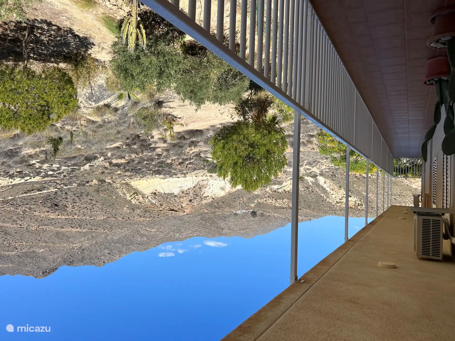 Galerie mit Blick auf die Berge