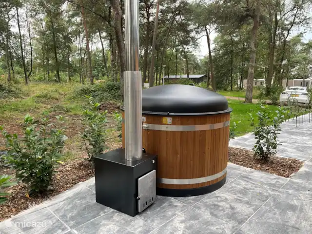 Hella : Aventure et Nature  | Pays-Bas, Overijssel, Haarle - chalet Bain à remous au feu de bois