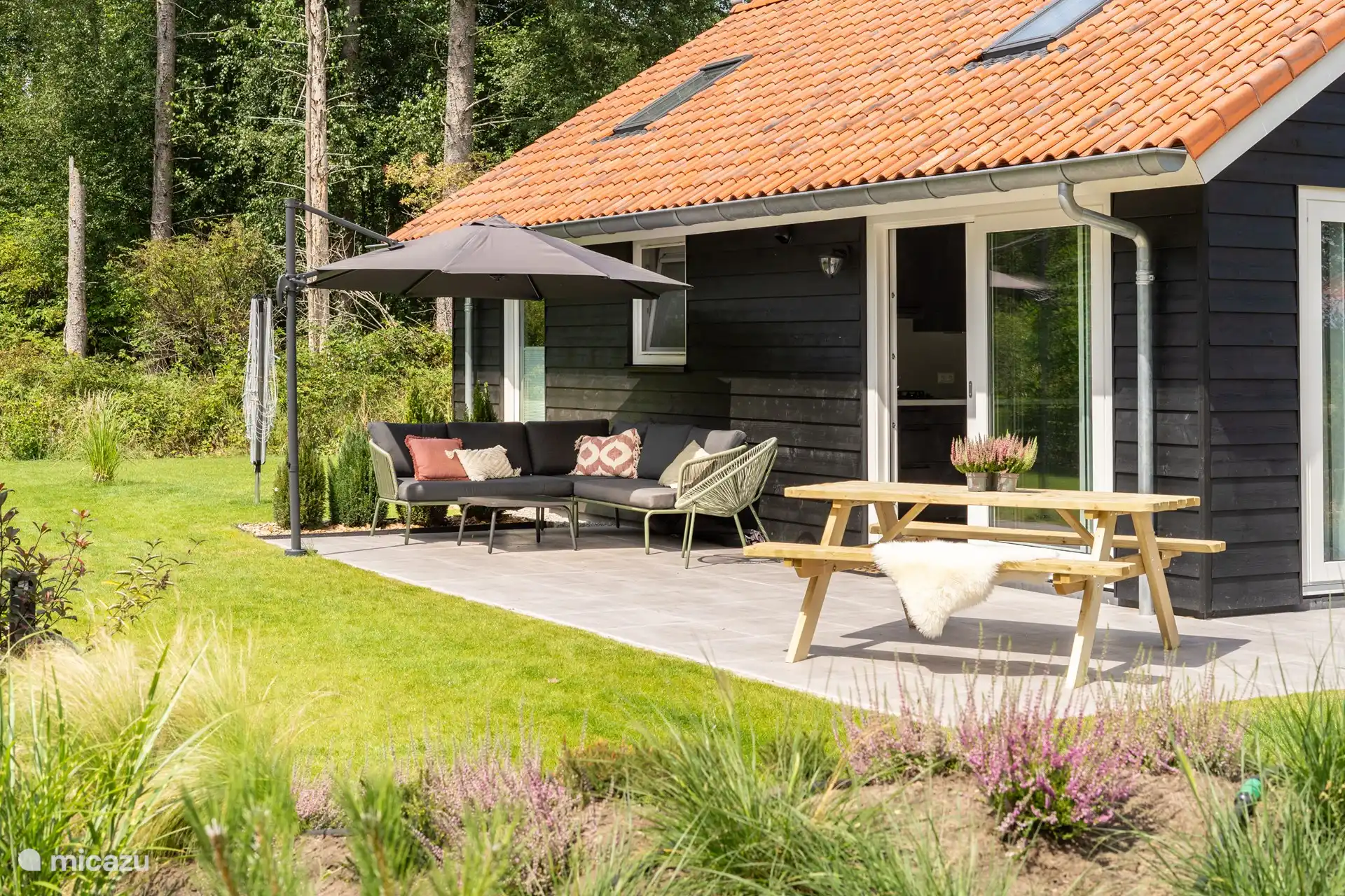 Schöne Südterrasse