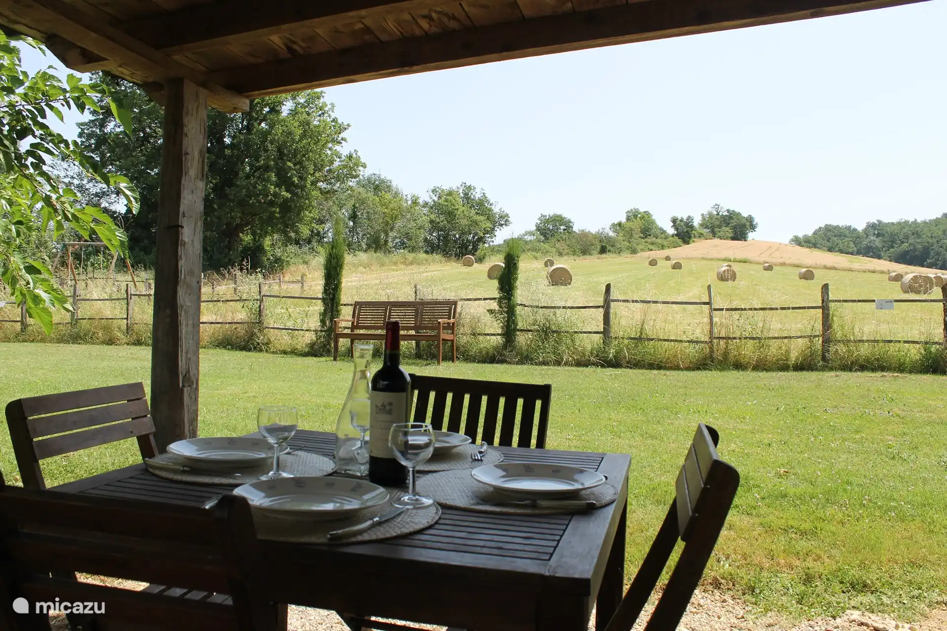 The private terrace.