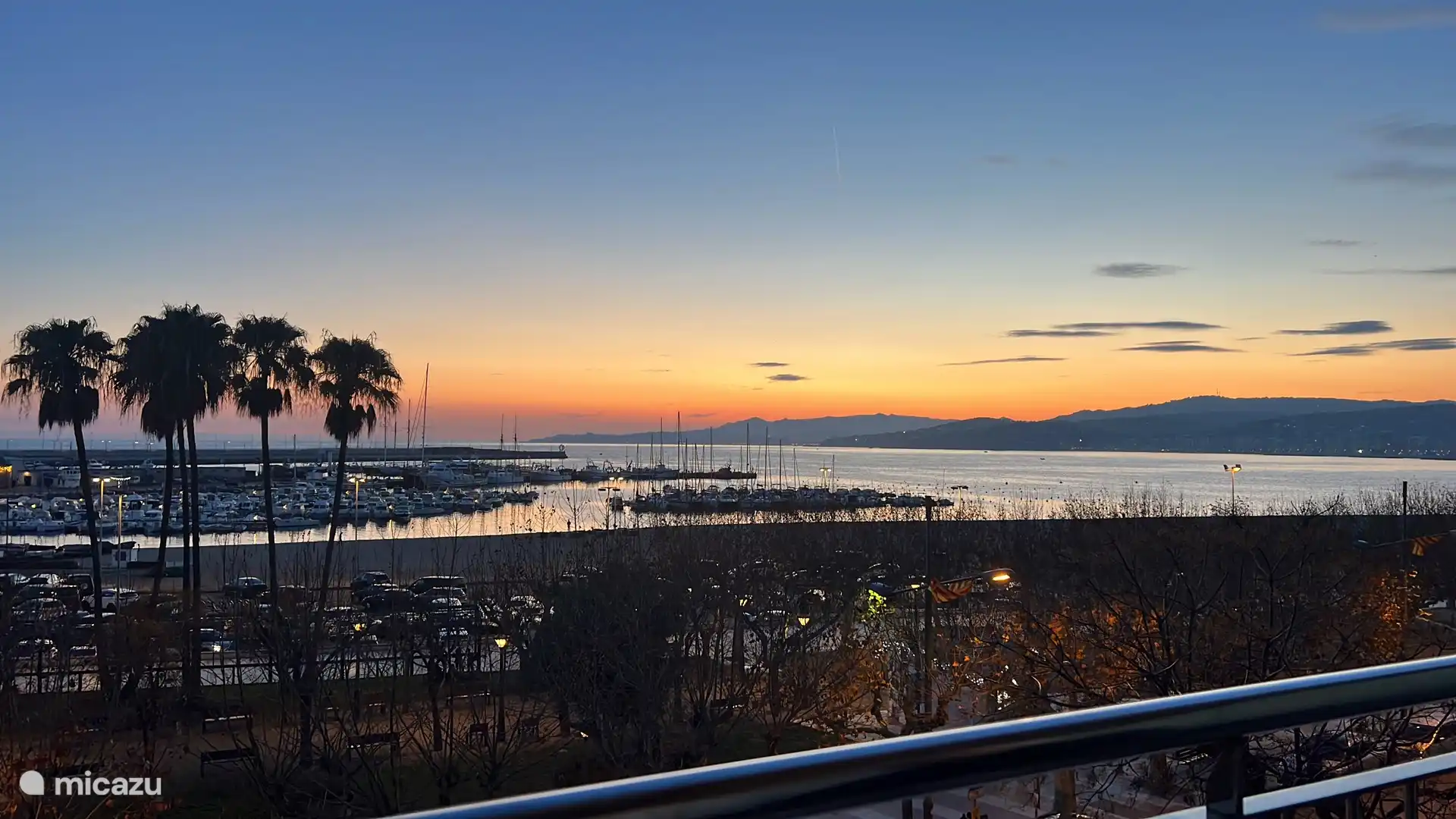 Uitzicht over de oude haven van Palamós