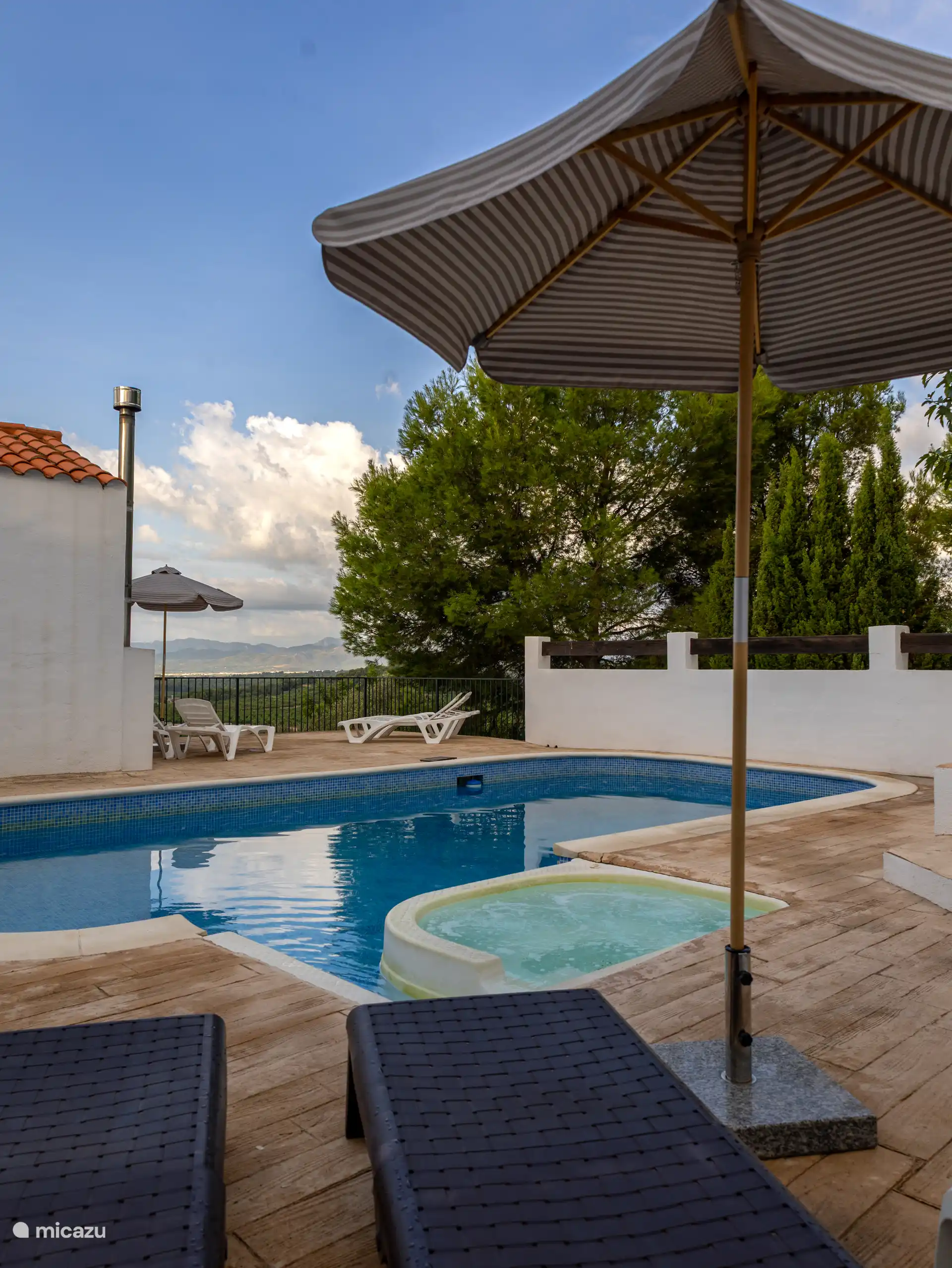 Heerlijk liggen en zwemmen